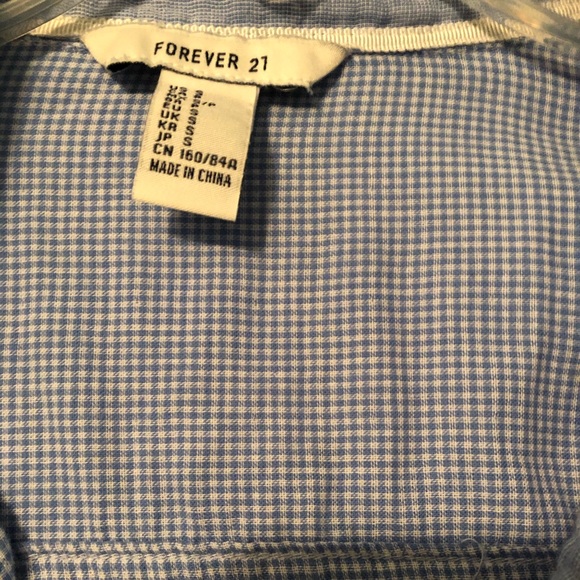 Button Down! - Picture 4 of 5